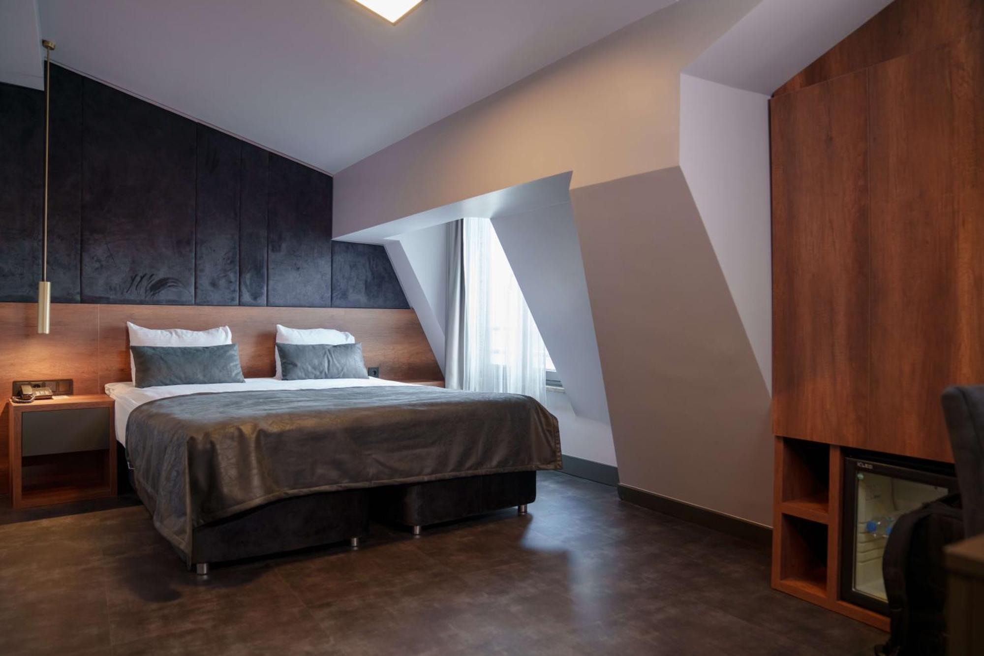 Sennacity Hotel Eskisehir Bagian luar foto