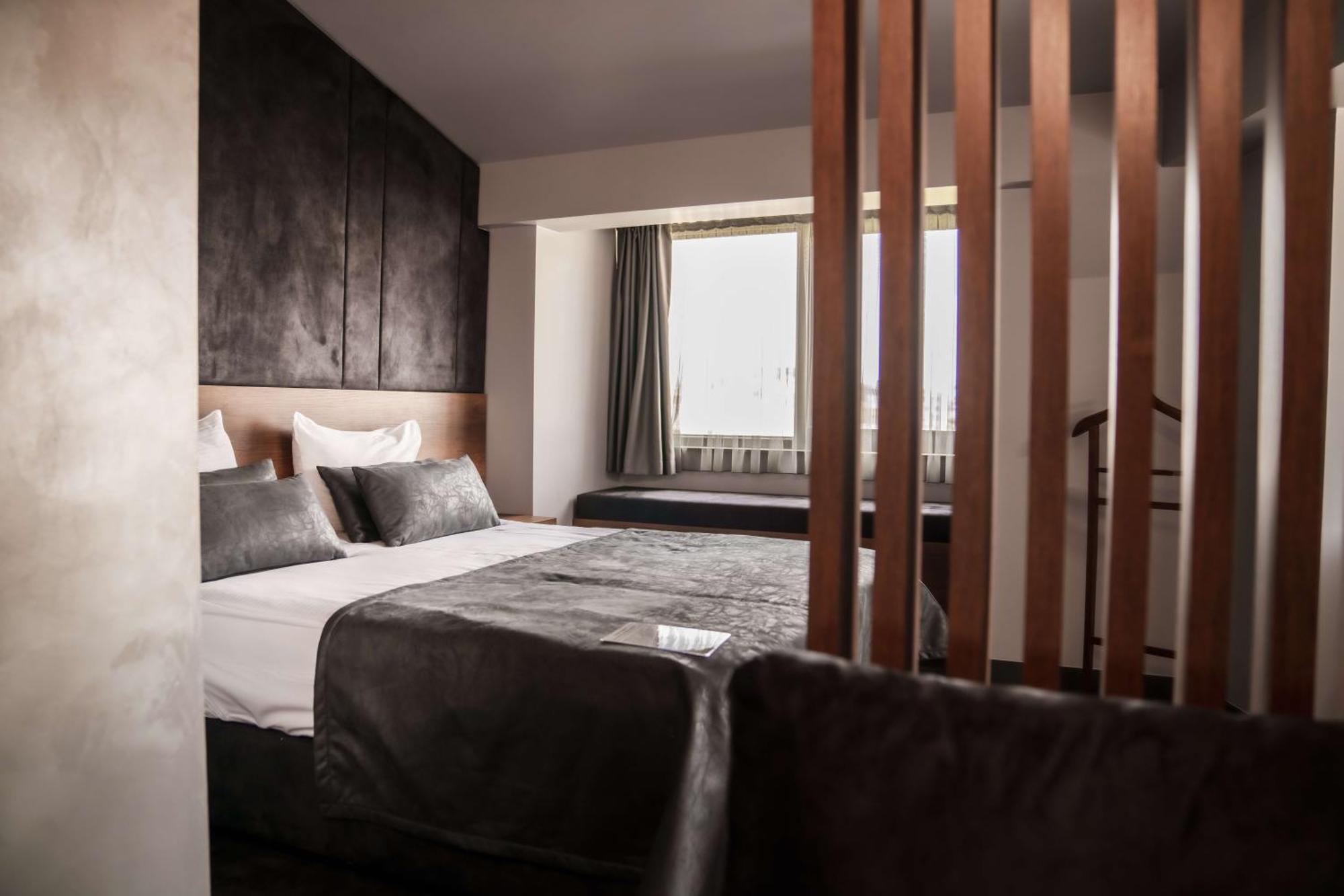 Sennacity Hotel Eskisehir Bagian luar foto