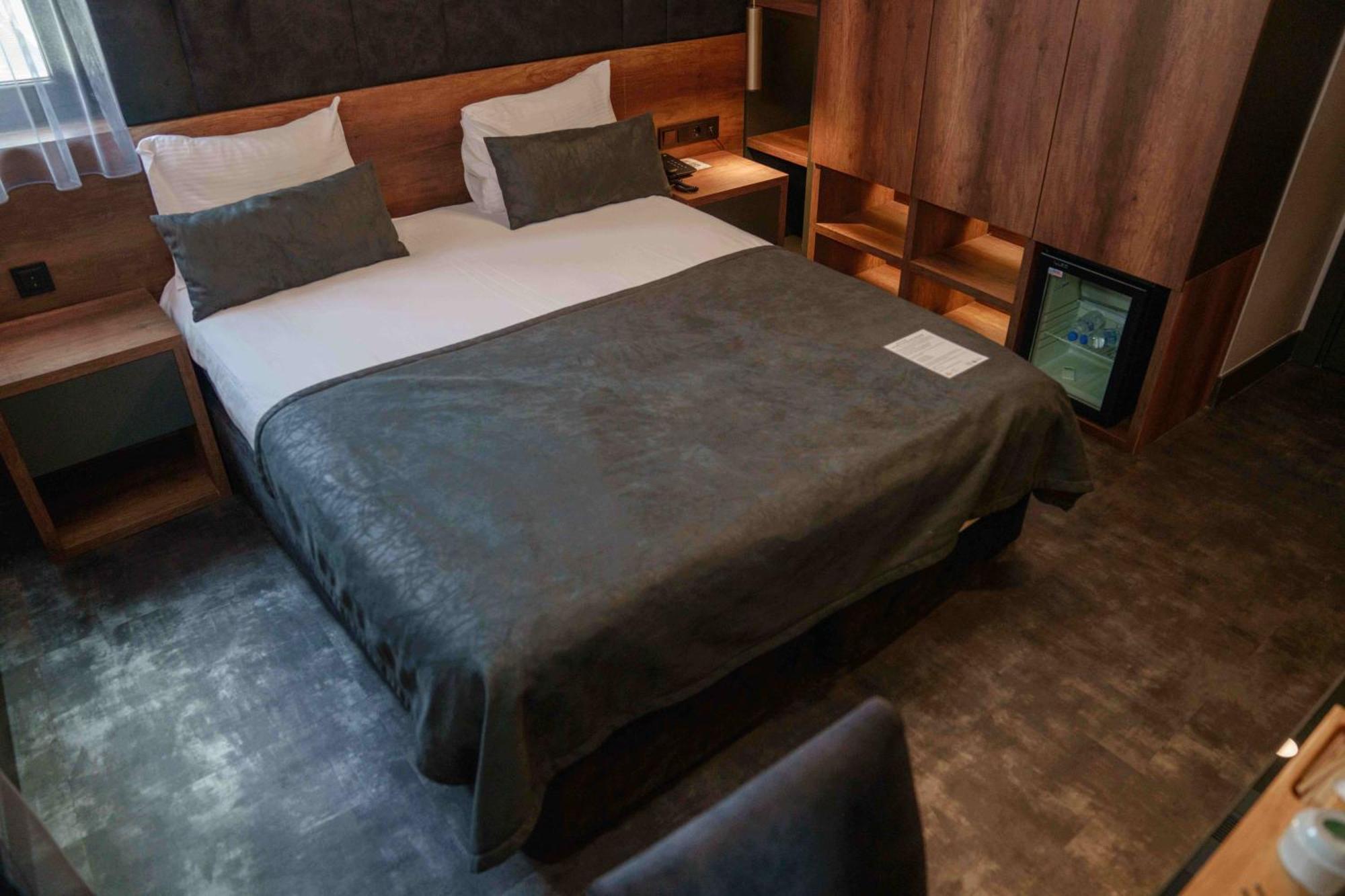 Sennacity Hotel Eskisehir Bagian luar foto