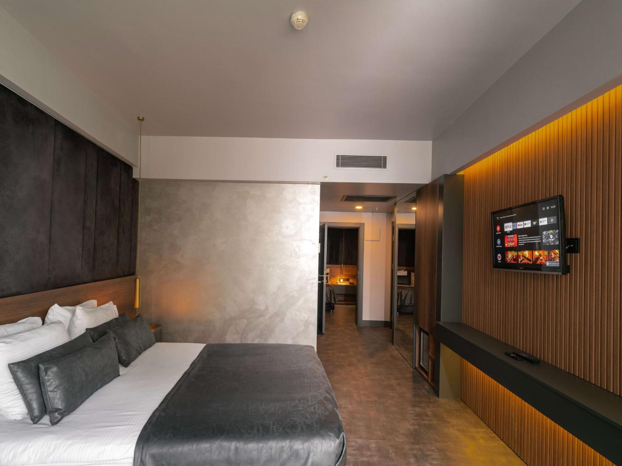 Sennacity Hotel Eskisehir Bagian luar foto