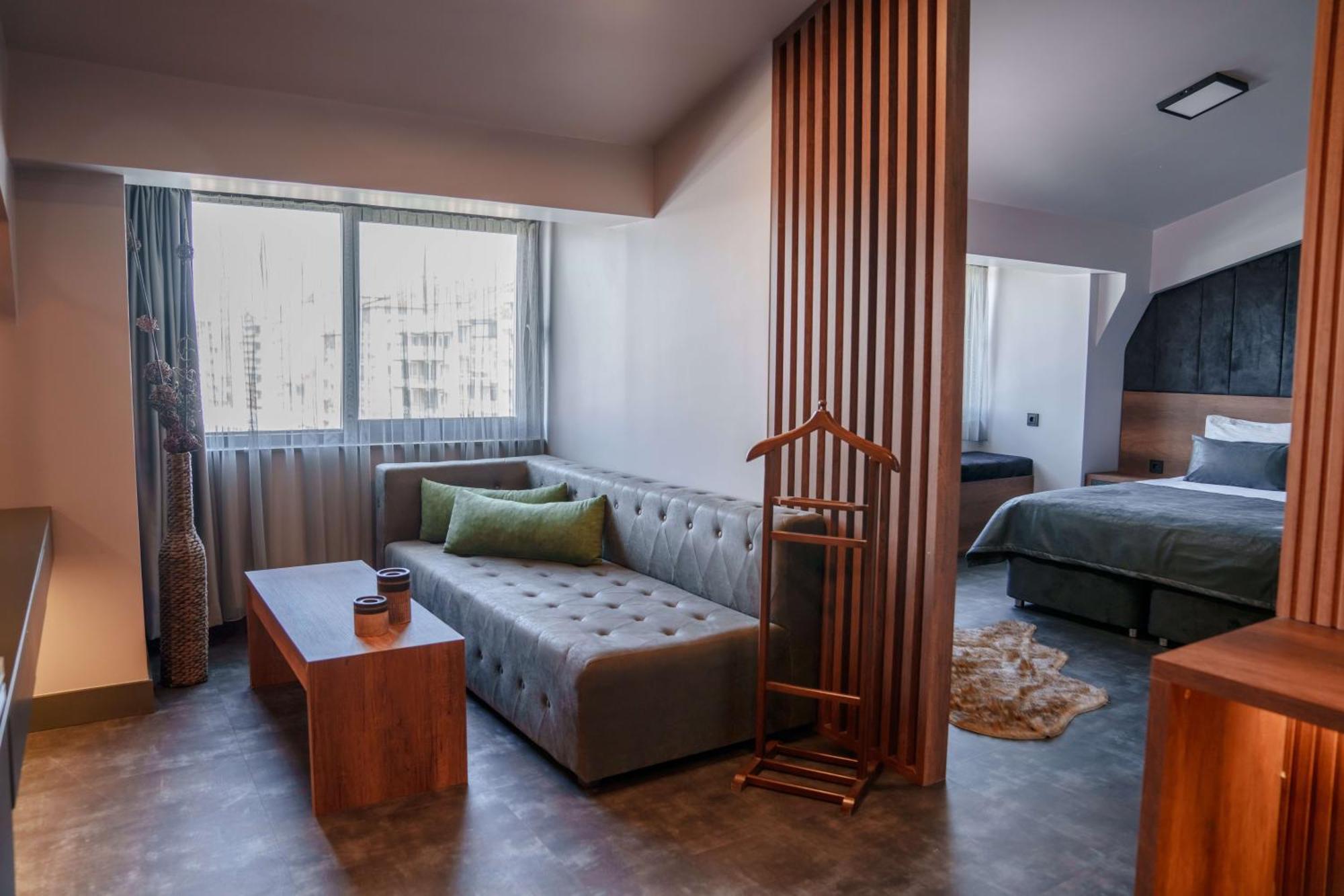Sennacity Hotel Eskisehir Bagian luar foto