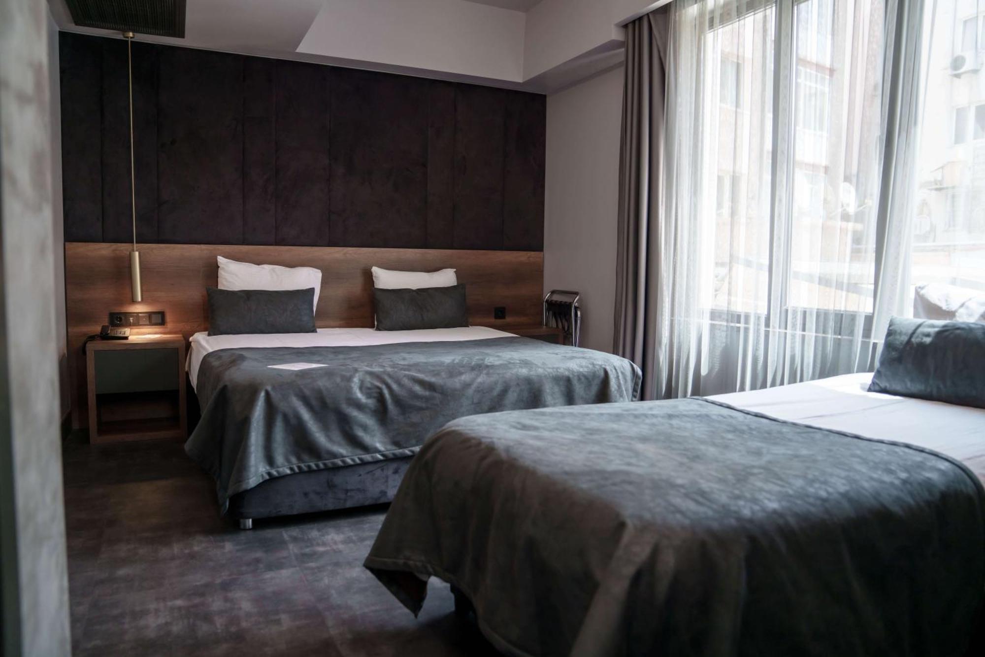 Sennacity Hotel Eskisehir Bagian luar foto