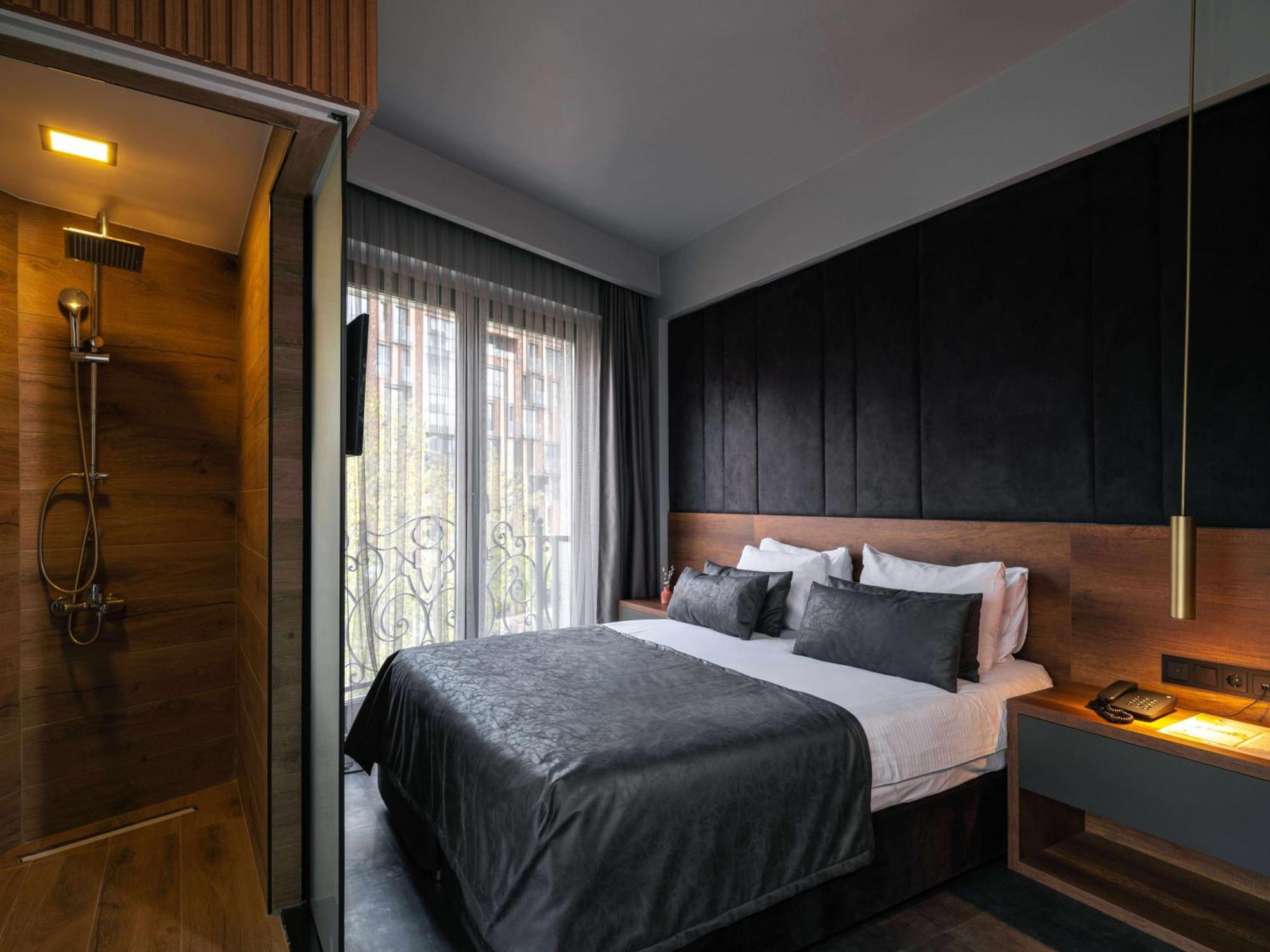 Sennacity Hotel Eskisehir Bagian luar foto
