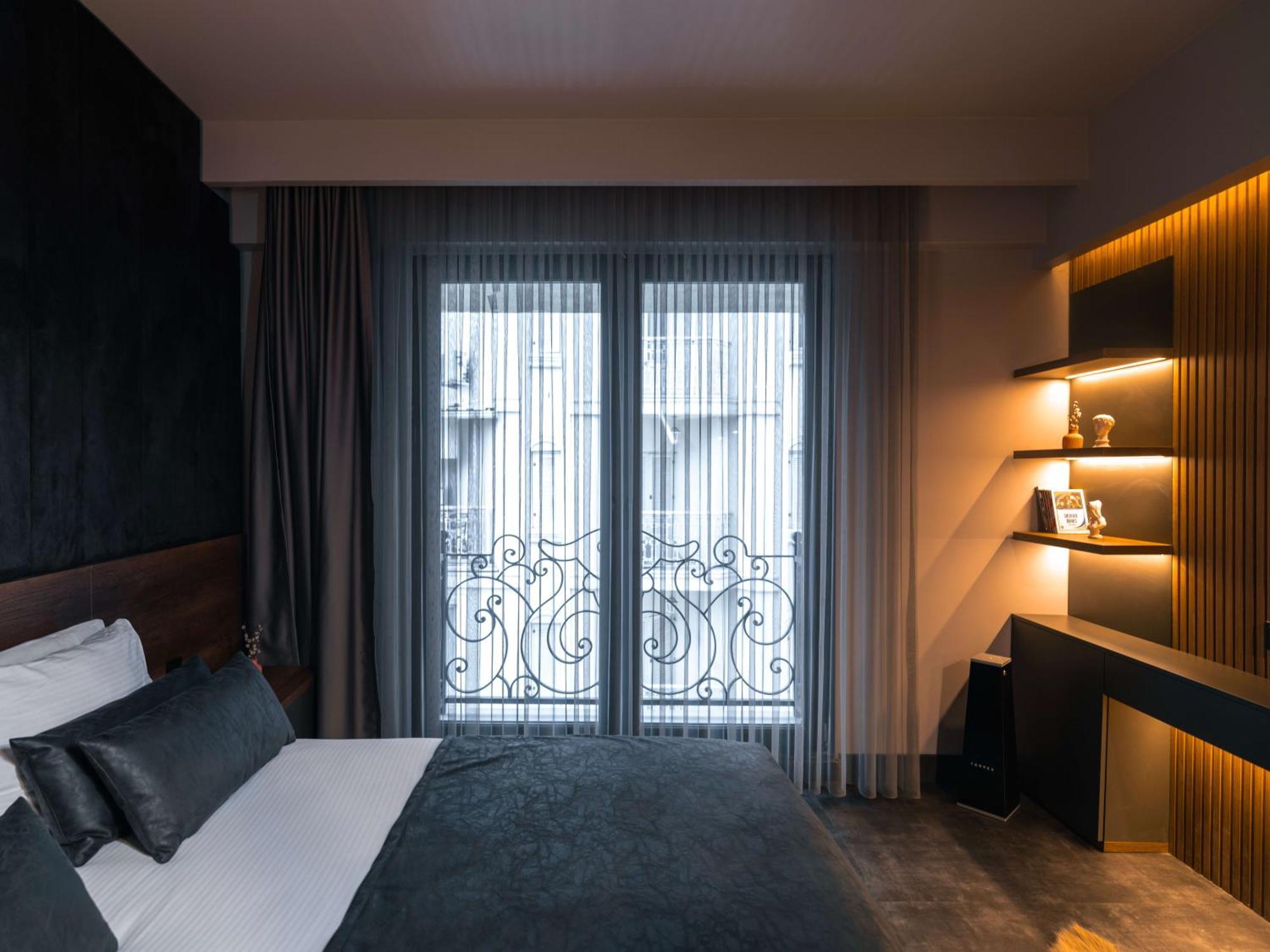 Sennacity Hotel Eskisehir Bagian luar foto